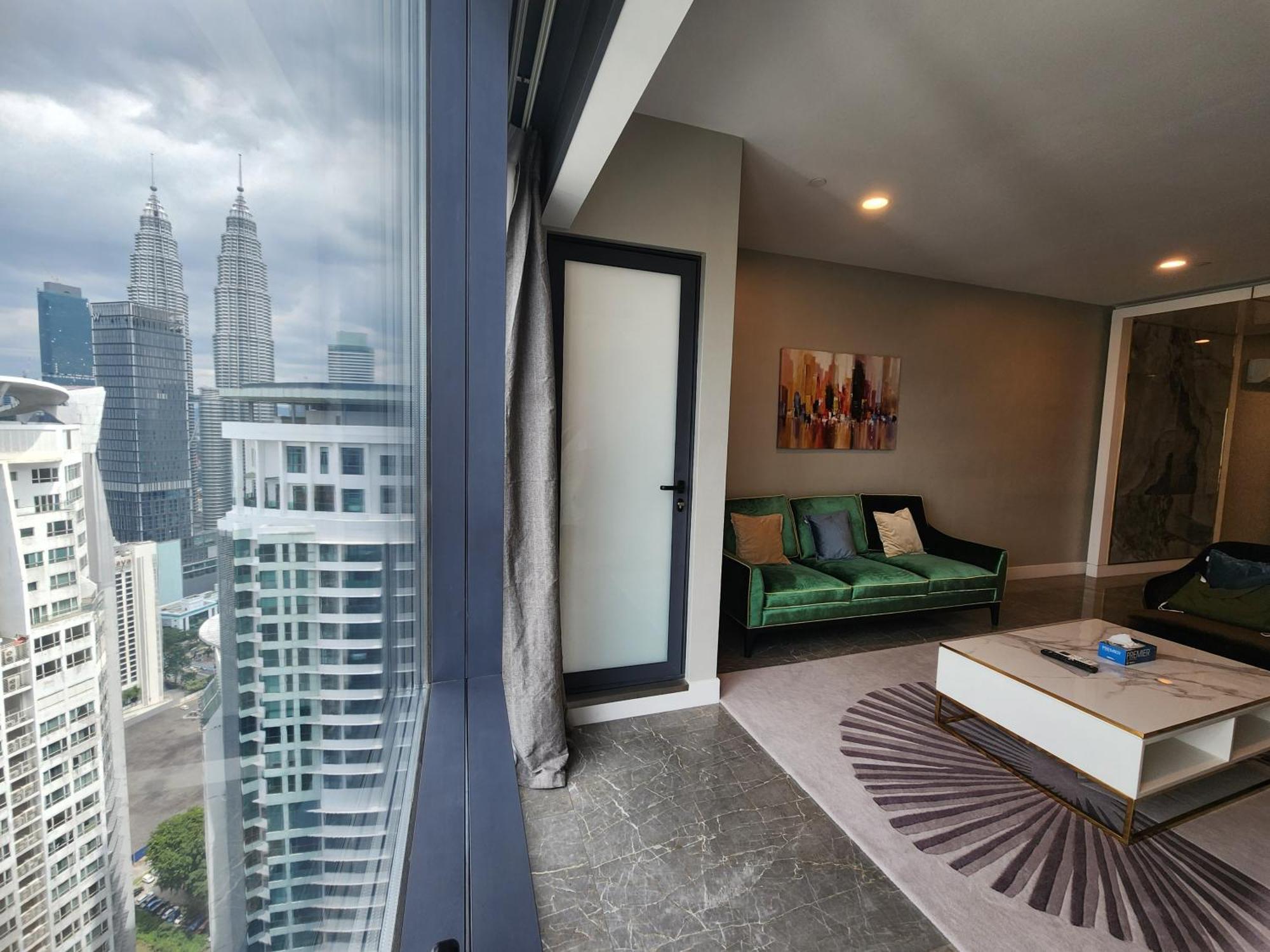 The Platinum 2 Klcc Premium Suite By Reluxe 吉隆坡 外观 照片